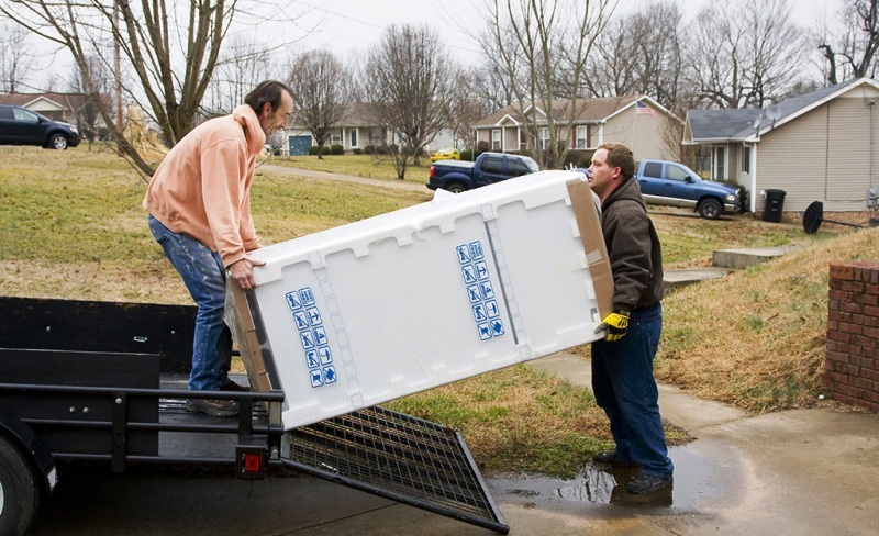 Move the Refrigerator Move the Refrigerator