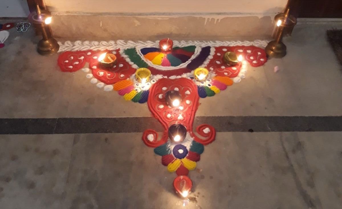 Easy Freehand Rangoli Design