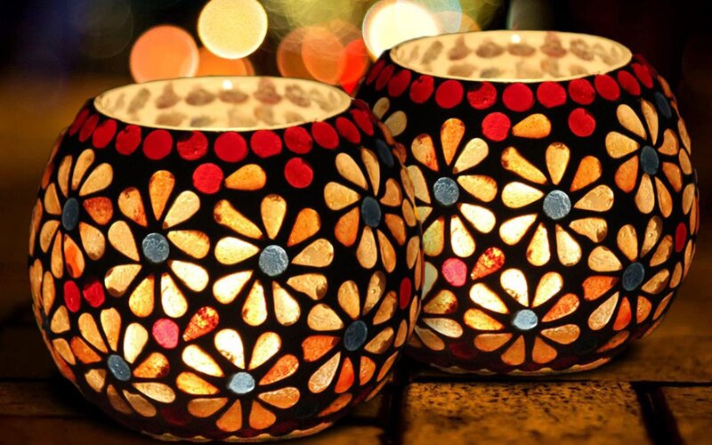 Ready-made Diwali decors