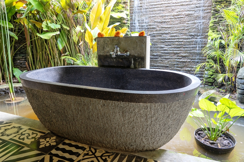 An Exotic Jacuzzi Top