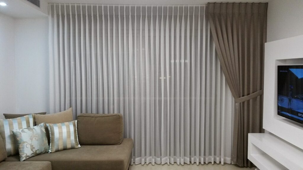 Curtain Lining Boost Privacy