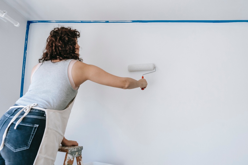 Masking off helps in painting straight lines