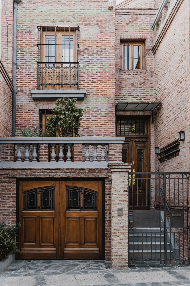 Pros and Cons of Brick Cladding Pros and Cons of Brick Cladding