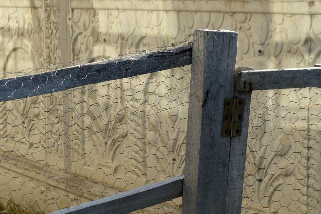 Use Wire Mesh for Almost Invisible Fencing