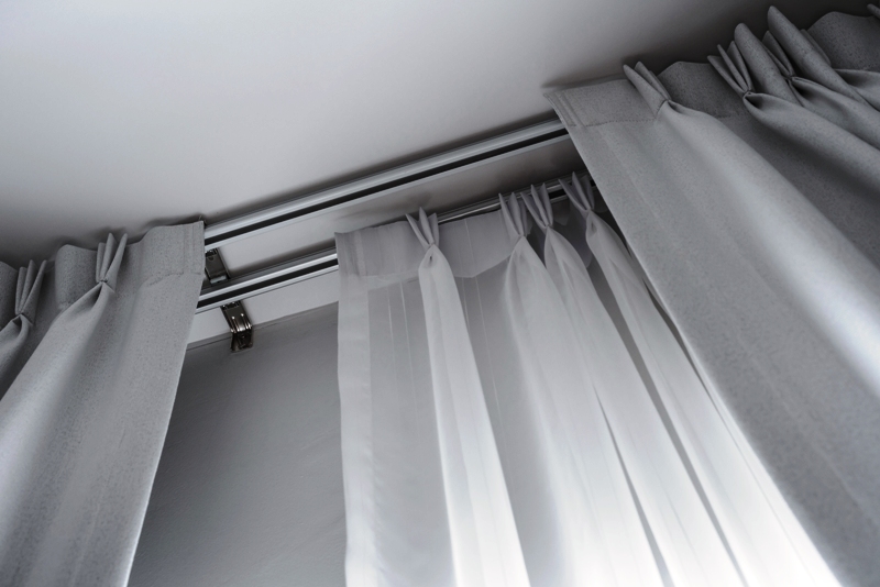 Using a Curtain Track Using a Curtain Track