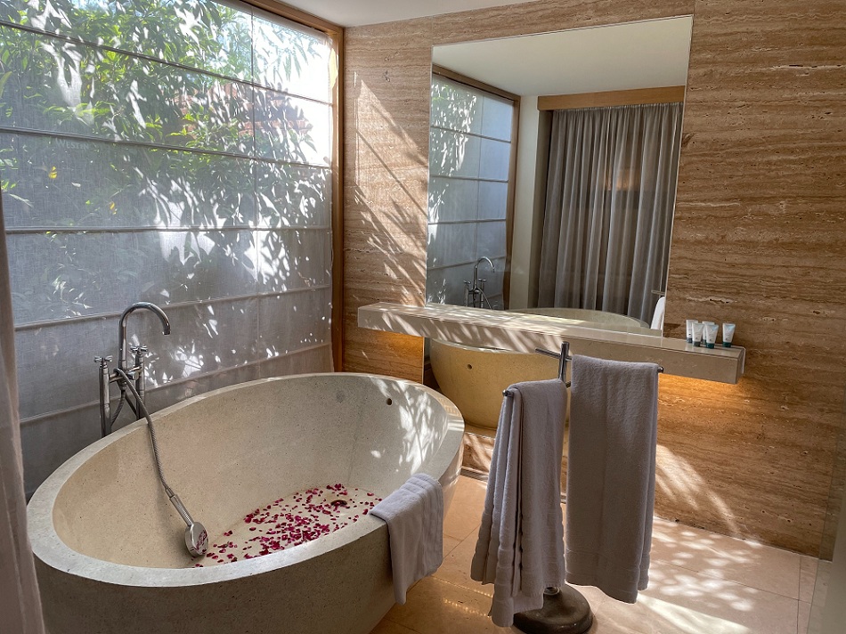 Zen to create a spa bathroom Zen to create a spa bathroom