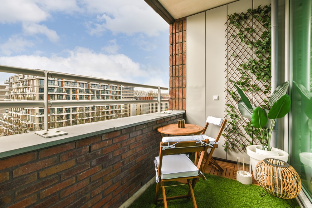 Artificial grass in Balcony