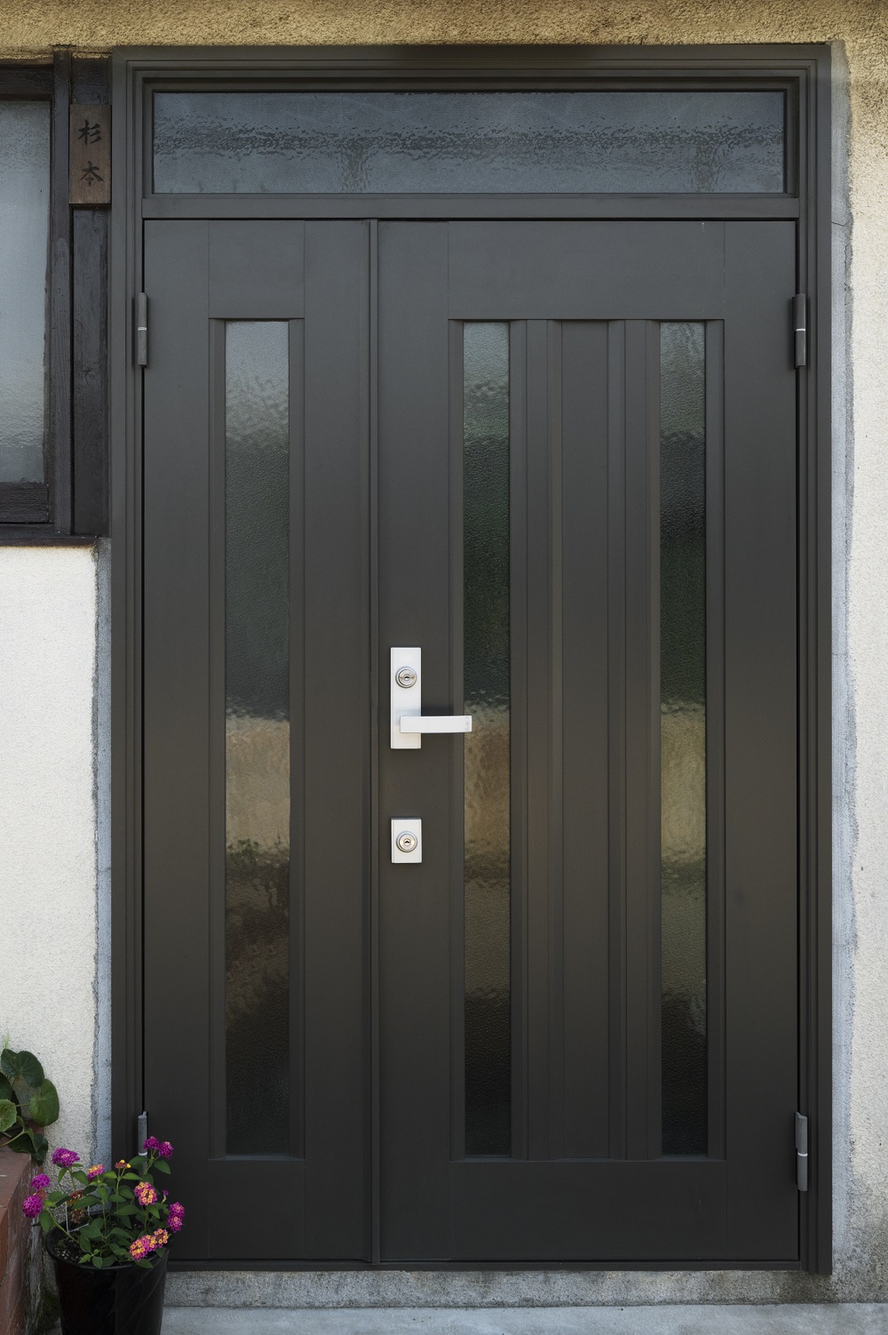 Entrance Door Hardware