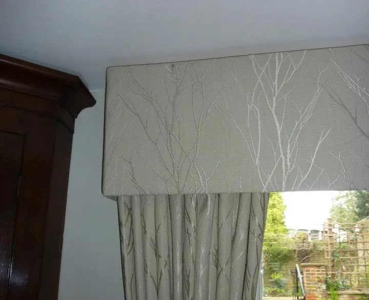 Foamboard Pelmet