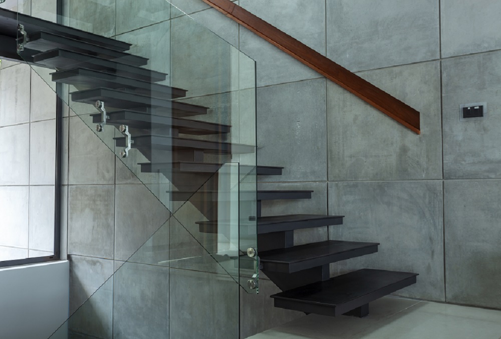 Glass balustrade