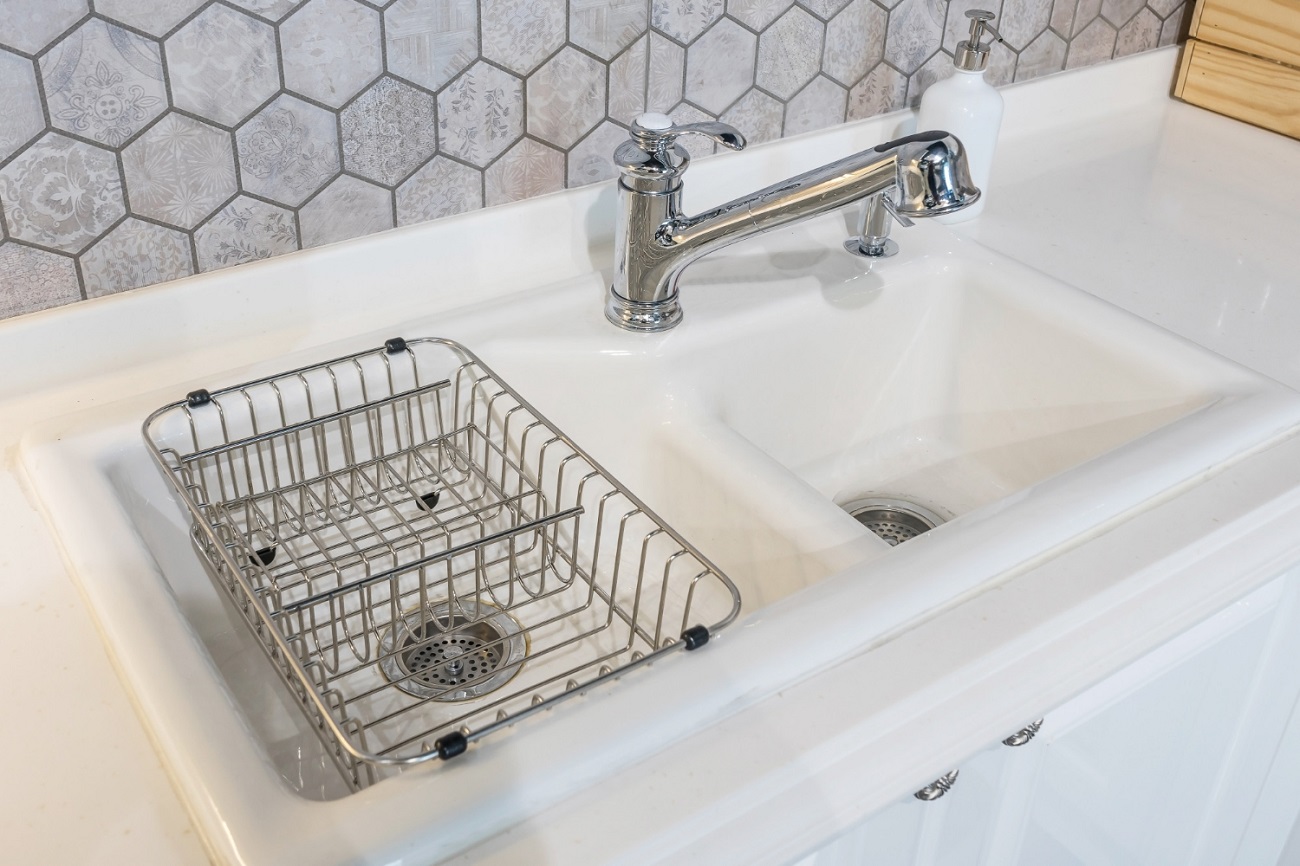 Rinse Basket in Kitchen Sink