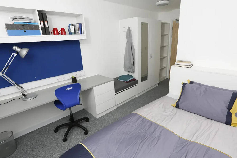 Studio Room for Student