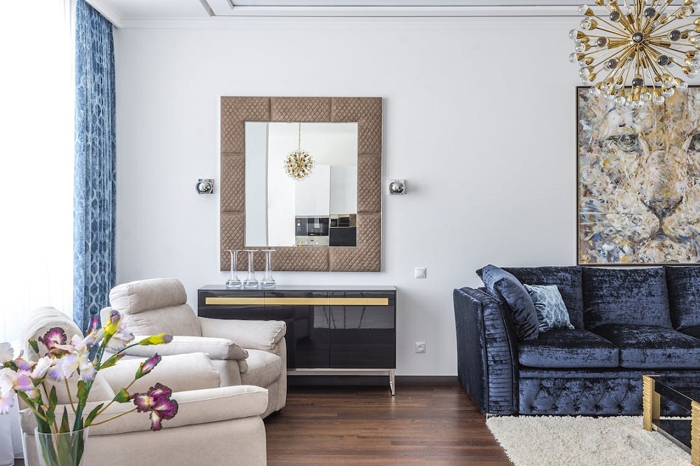 Advantages of Mirrors in Home Decor
