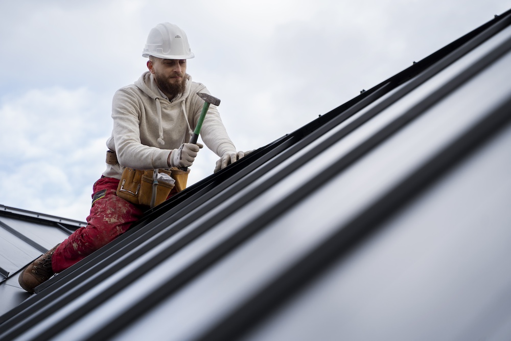 Choosing the Right Roofing Contractor