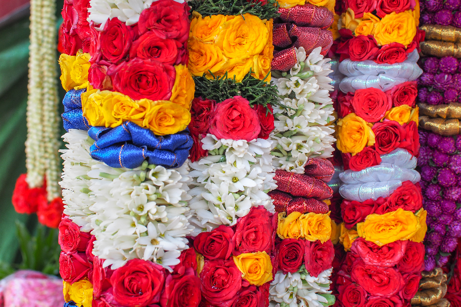 DIY flower garlands