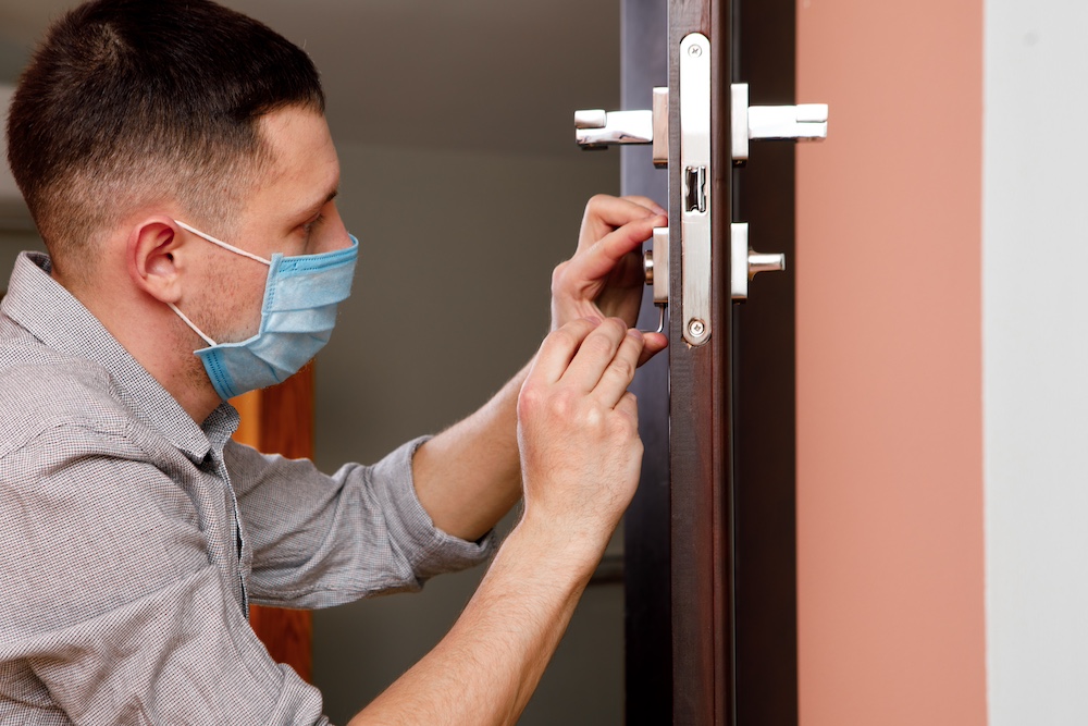 Inspecting Entrance Door Latch
