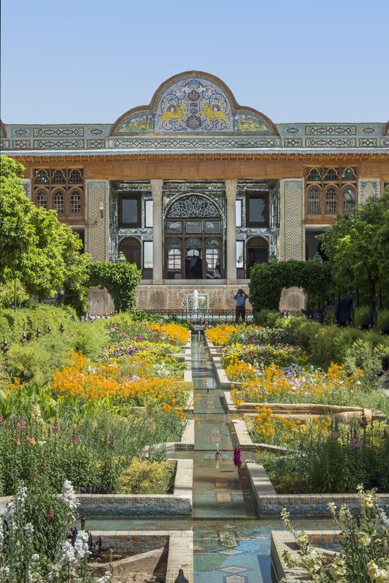 Islamic Garden History