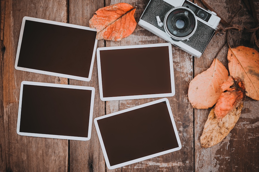 Polaroid Camera And Films For Guest
