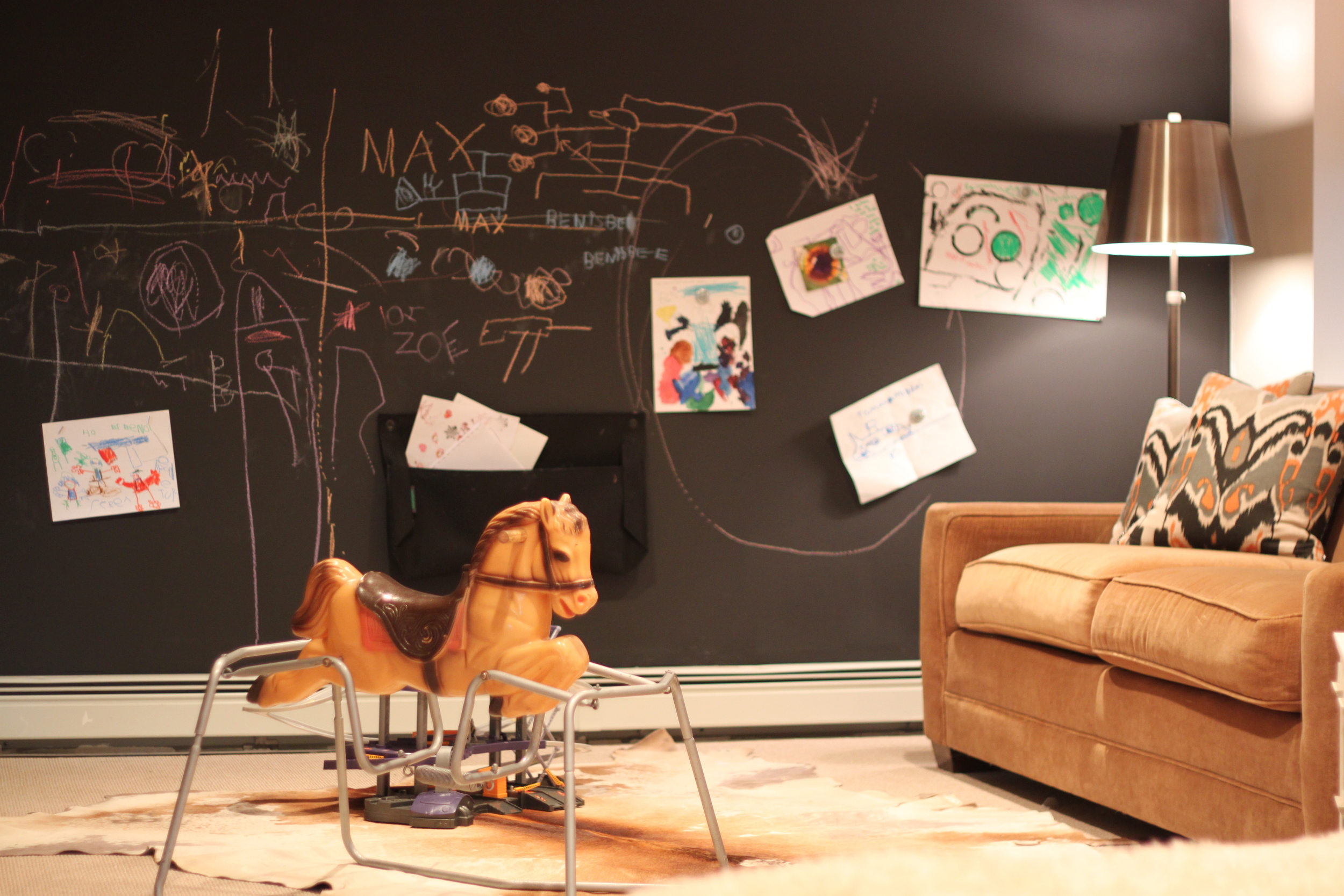 Using Magnetic Paint on Walls