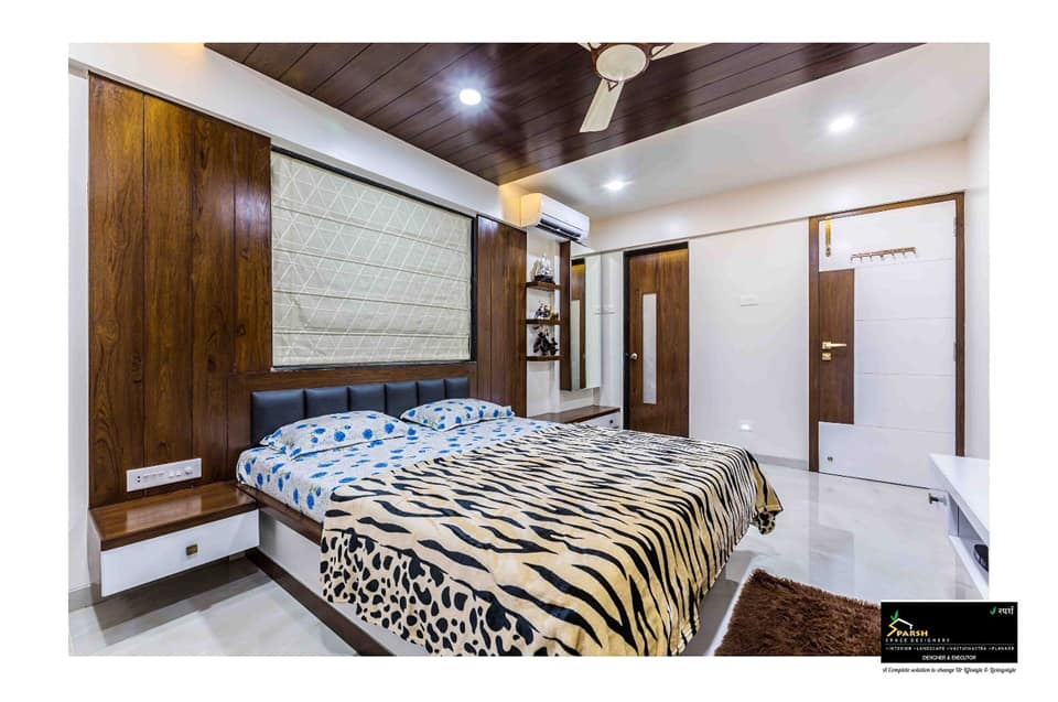 Contemporary Minimalist Bedroom