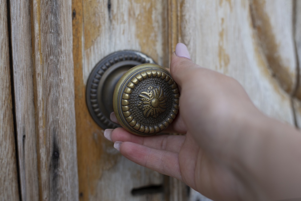 Craftsman Door Knob