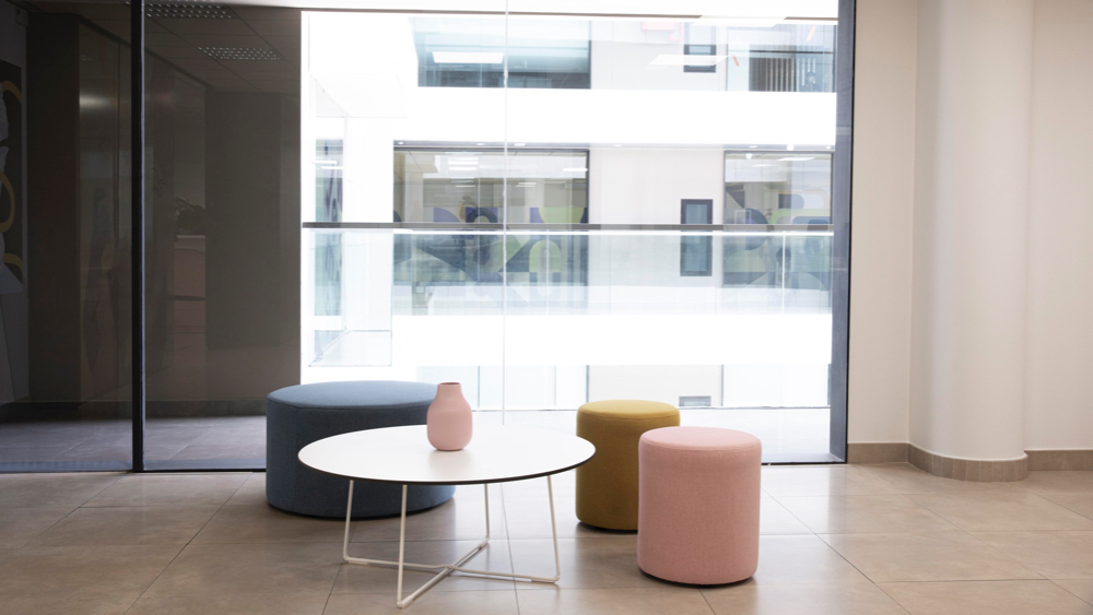 Flexible Tables in Office Lounge Area