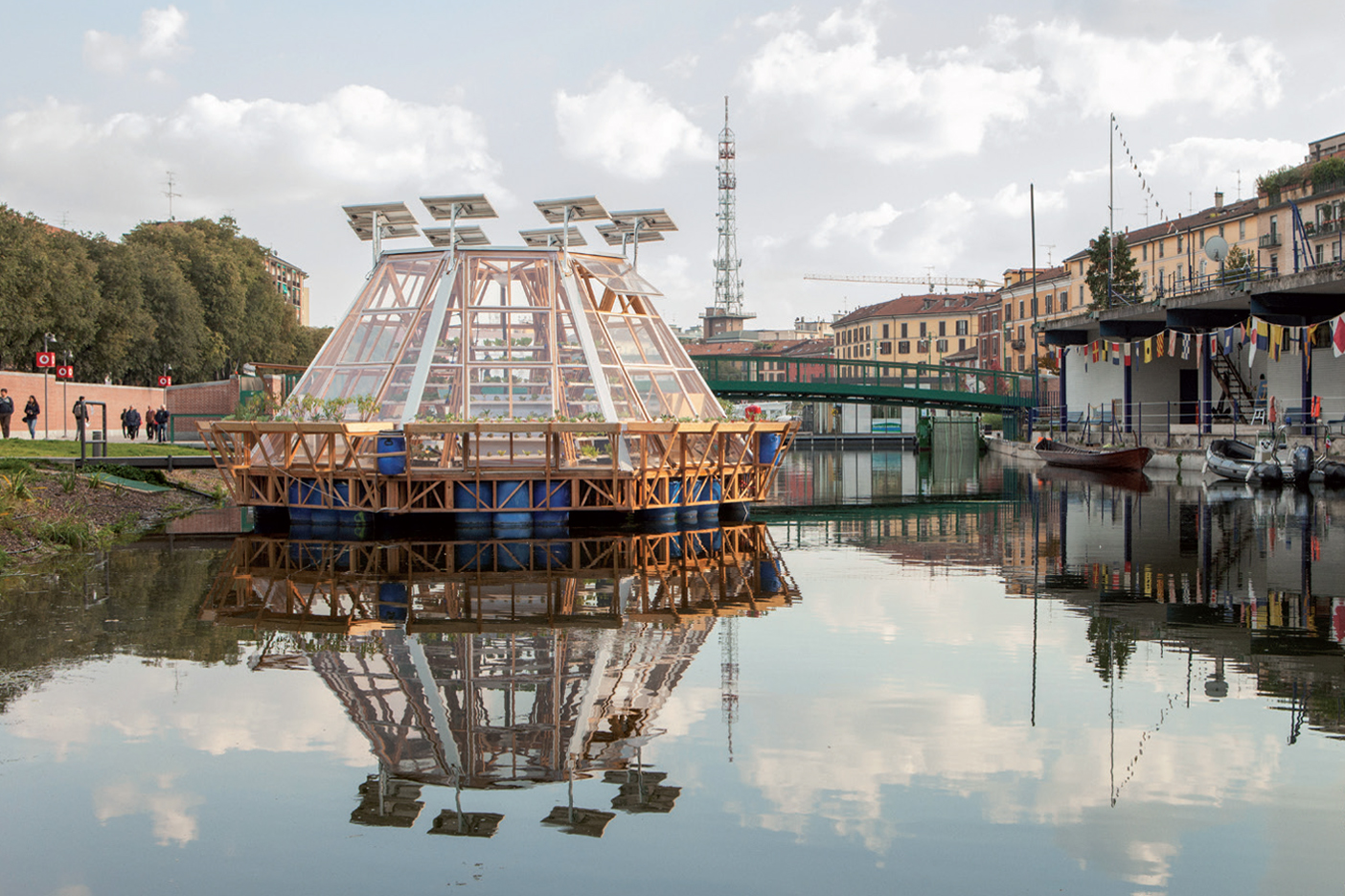 Jellyfish Barge