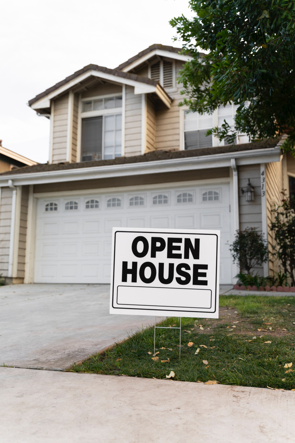 Open House Tour of Renting Property