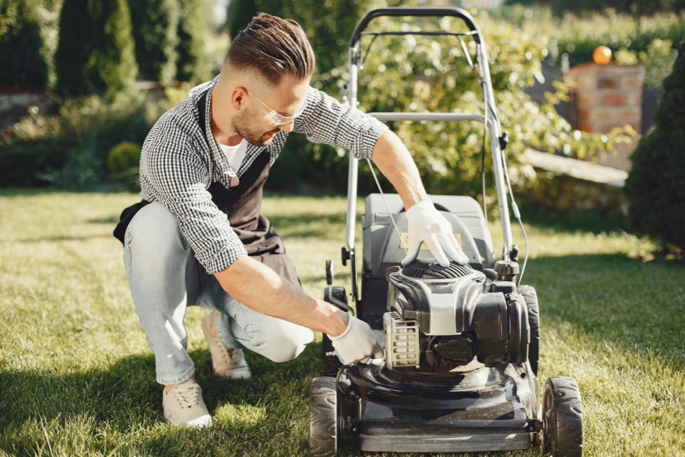 Lawnmower Maintenance