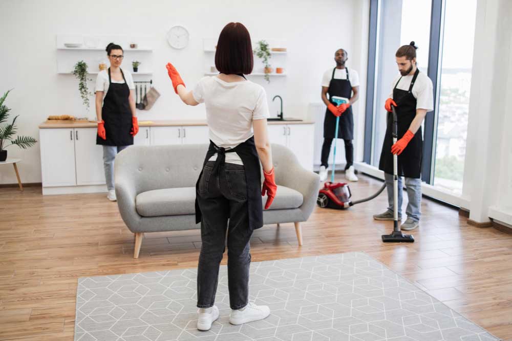 Booking Professional Cleaning Service for House Cleaning