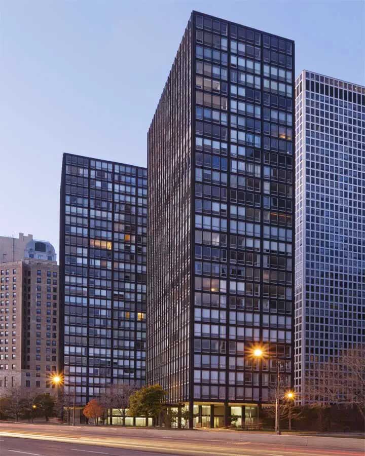 Lake Shore Drive Apartments