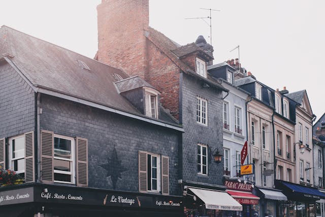 Building with Natural Slate Façade Cladding