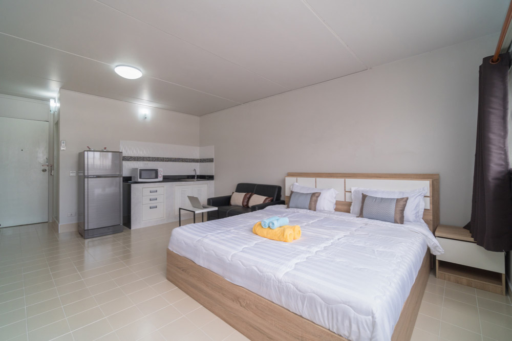 Bed in the Center