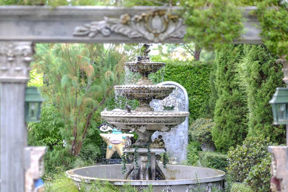 State-of-the-Art Fountain