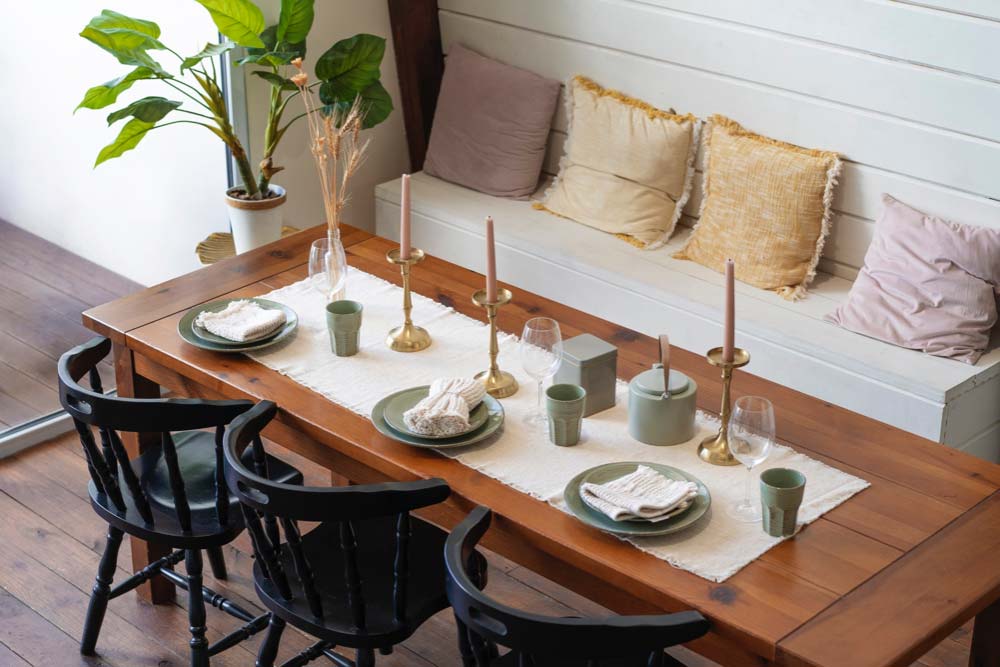 Extendable Dining Tables