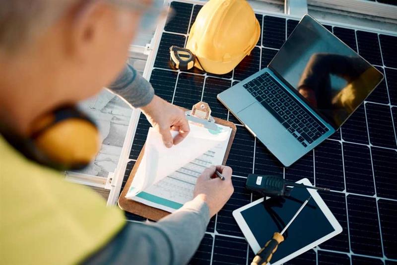 Meeting Building Regulations for Flexible Lighting Without Complication 