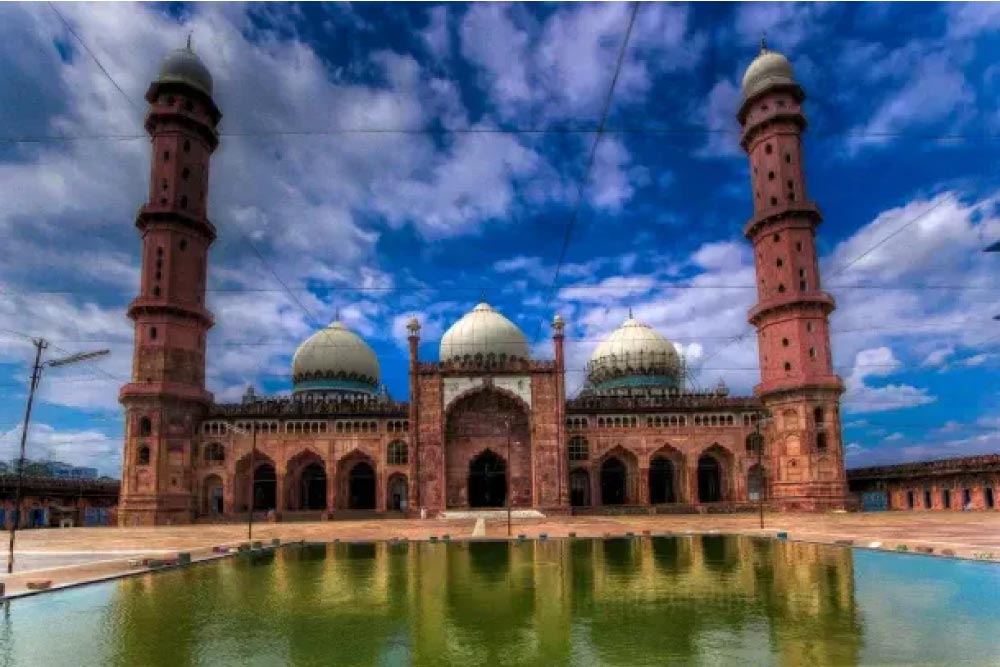 Taj-ul-Masjid