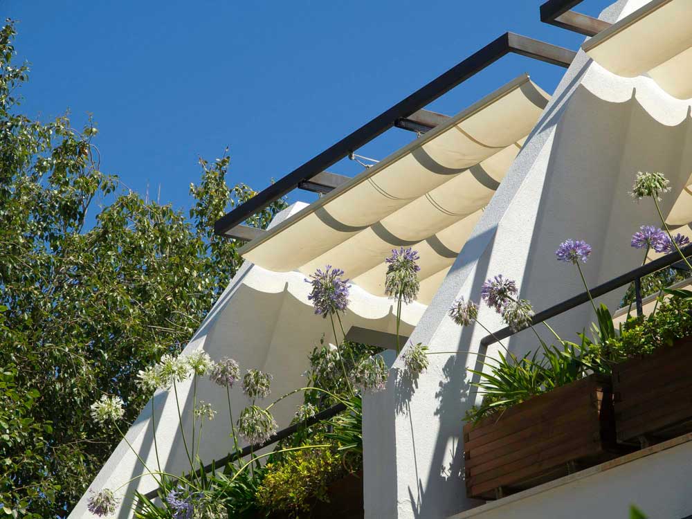 Retractable Awnings for Flexible Coverage
