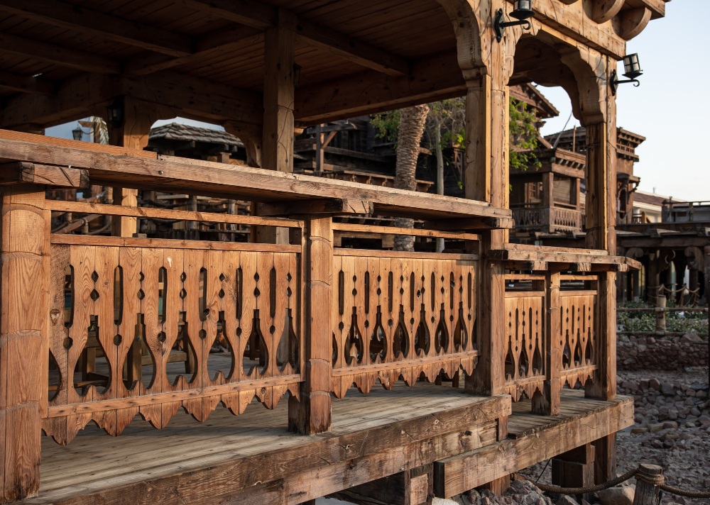 Signs Your Deck Needs Attention