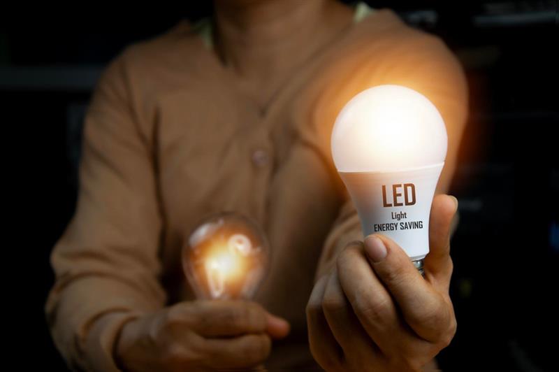 Switch to LED Lighting Switch to LED Lighting