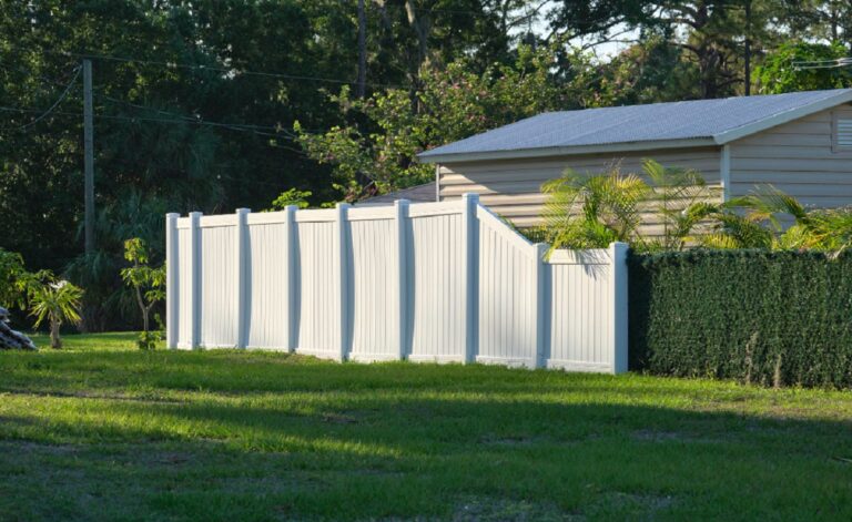 Vinyl Fencing