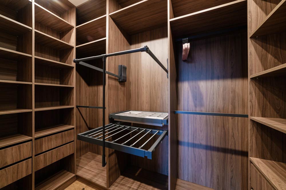 Customisable Shelving Units