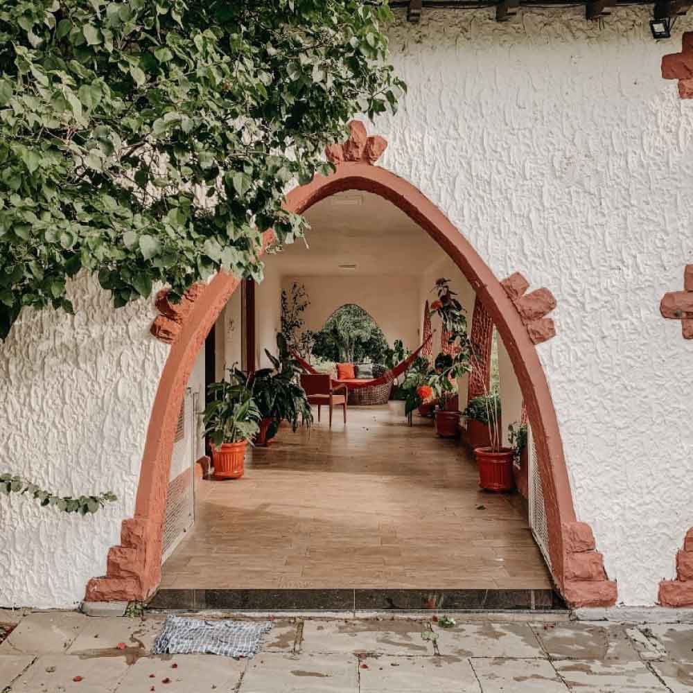 Painted POP Arch