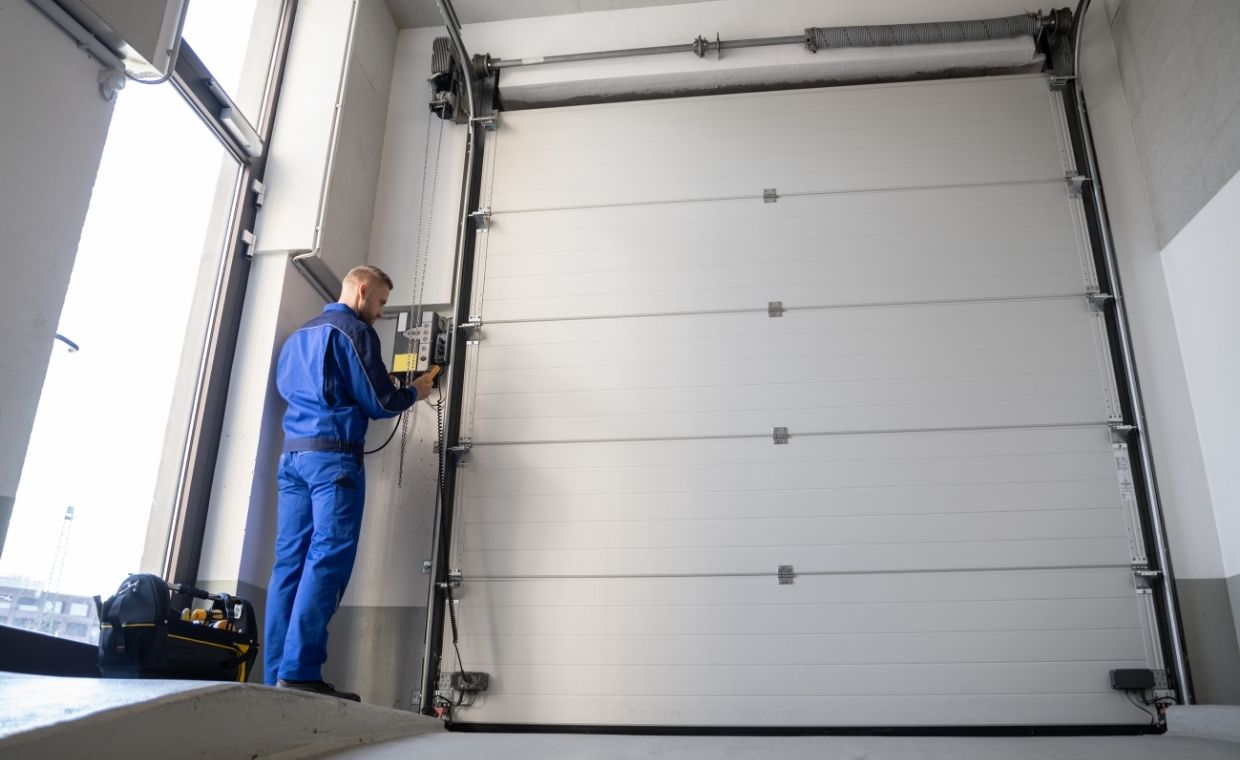 Garage Door Repair Price Calculator