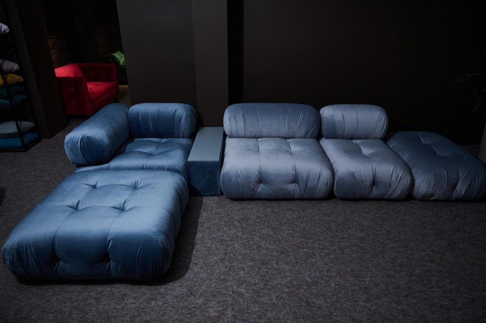 Premium U-Shaped Sofa Sets Are Made with High Quality Material