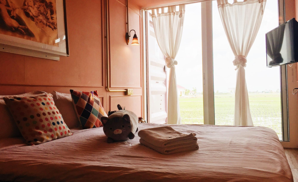 Guest Room Decor