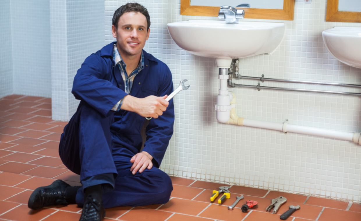 Local Plumbing Professional Hiring