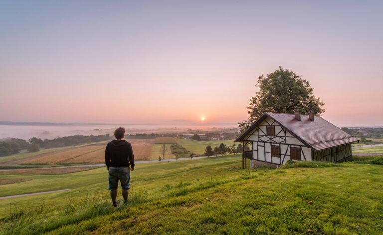 Off-grid Living