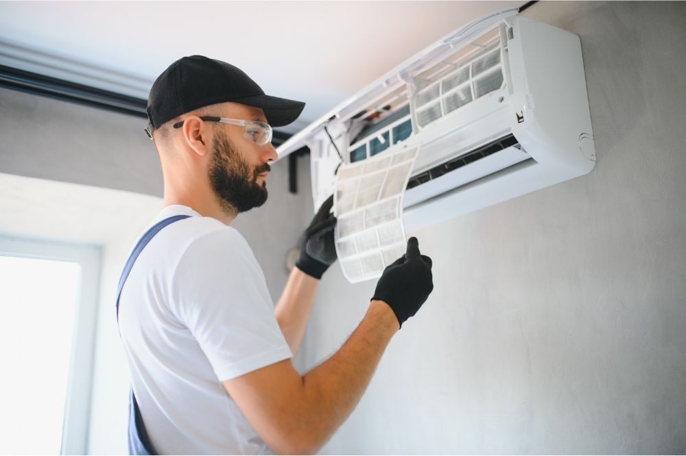 Cleaning AC Filter
