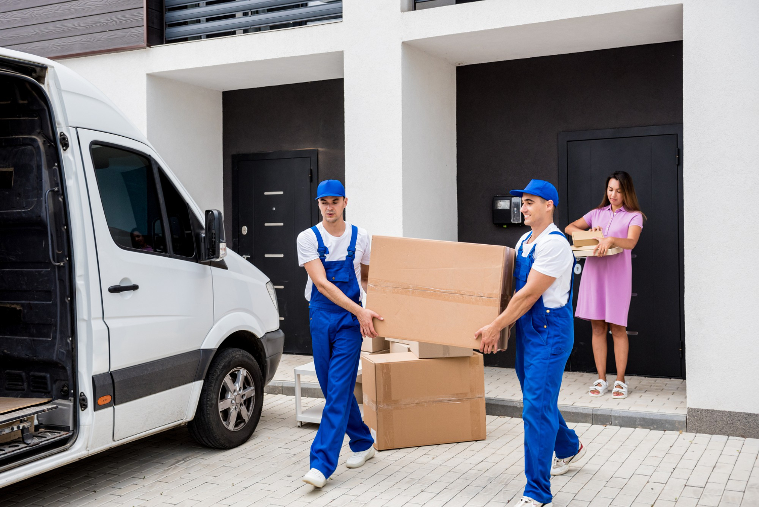 Movers Know How to Adapt Quickly